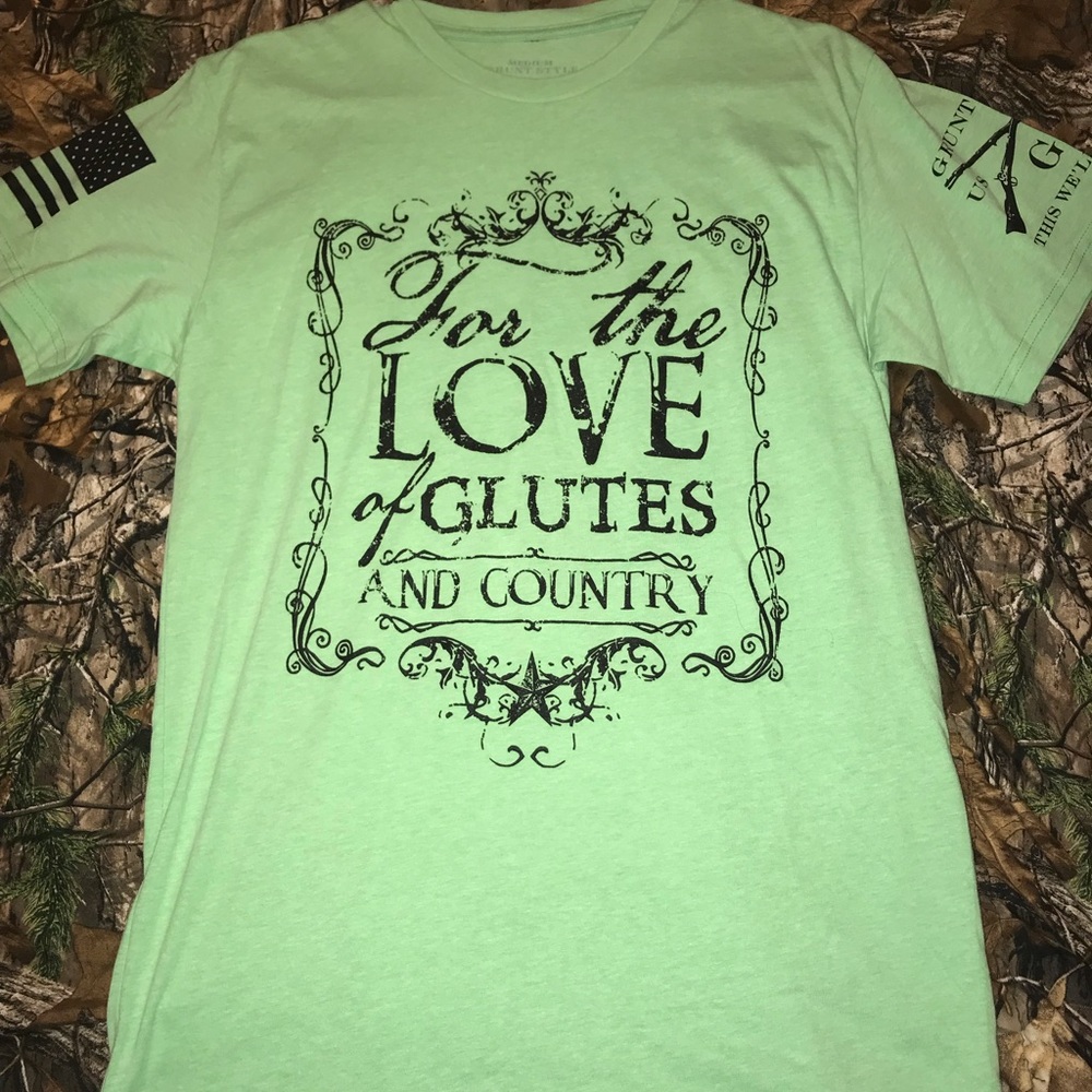 Grunt Style men’s medium shirt